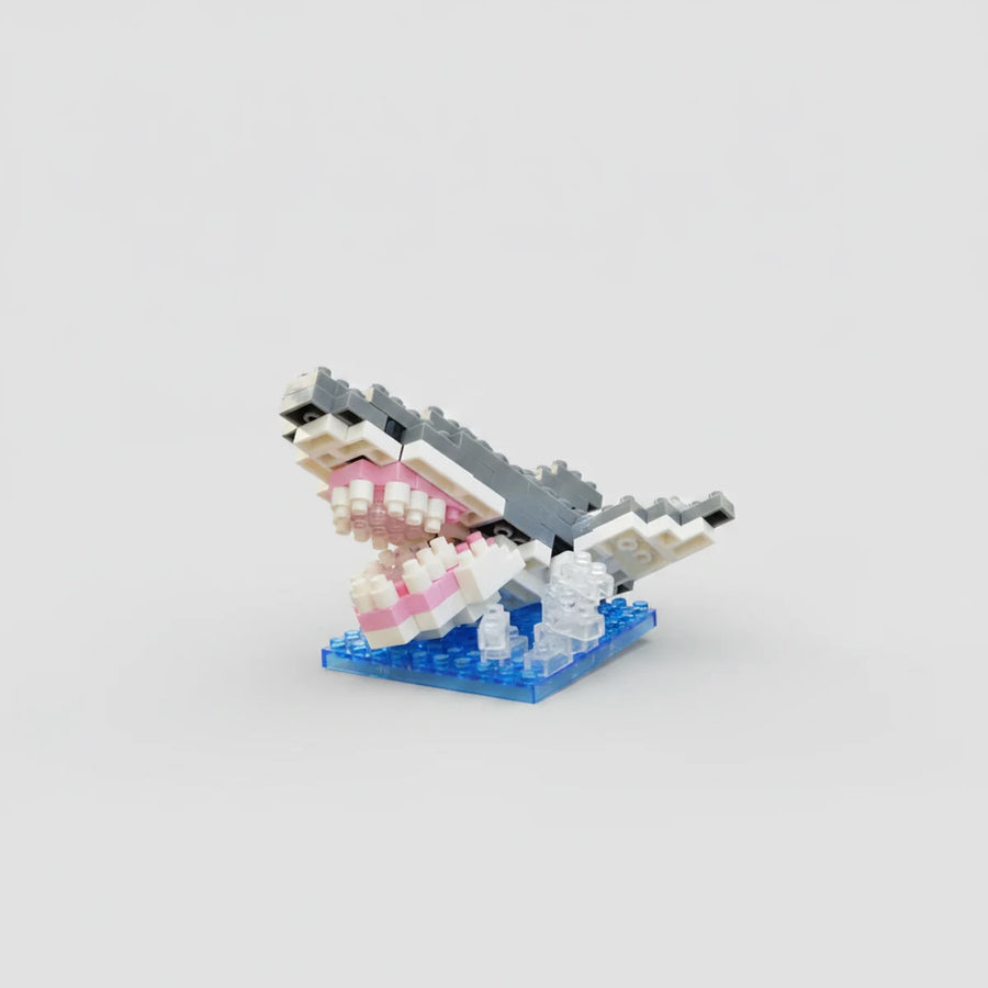 Great White Shark with Jaws mini building blocks model, detailed studio view
