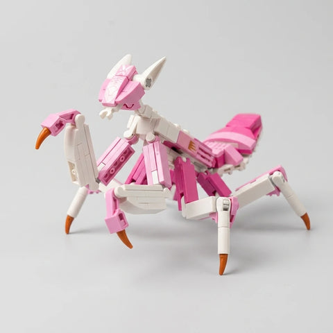 Orchid Mantis and Scorpionfly Building Blocks Duo | 2 Insect Models in 1 Box (290 Pieces)