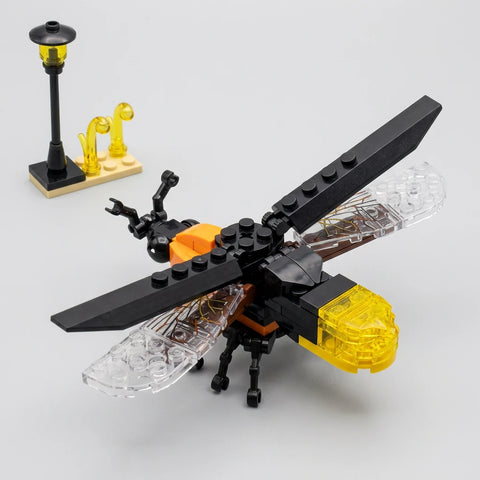 Firefly Building Blocks Set | Glowing Insect Collectible Model (110 Pieces)